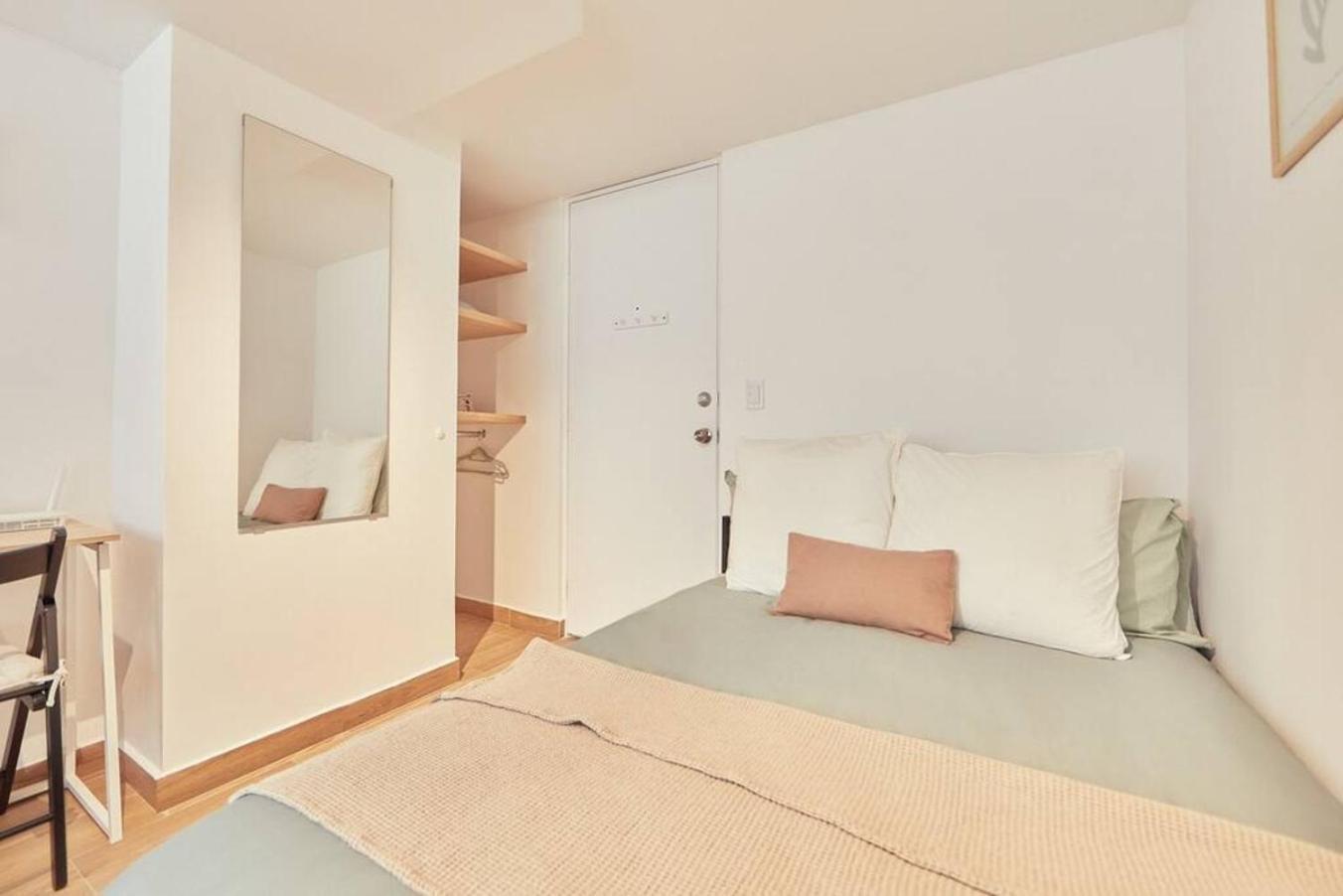 New! Cozy Cuauhtmoc Studio, Near Usa Embassy メキシコシティ エクステリア 写真