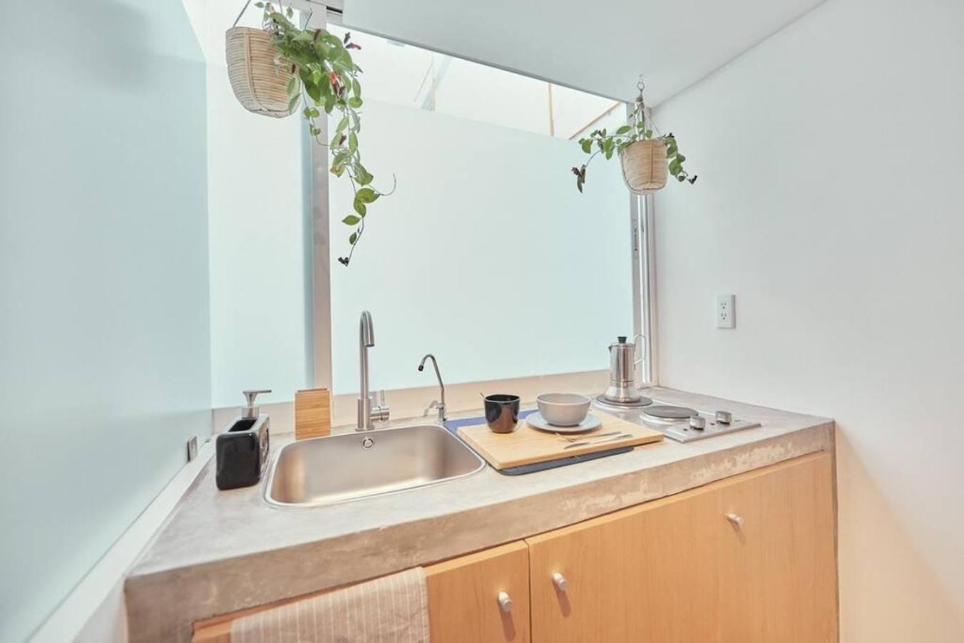 New! Cozy Cuauhtmoc Studio, Near Usa Embassy メキシコシティ エクステリア 写真